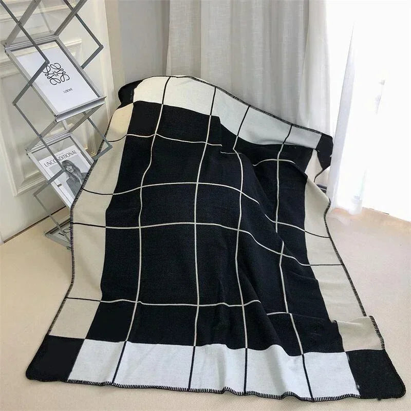 Cashmere Plaid Blanket Designer Brand Blanket for Beds Sofa Fleece Knitted Wool Blanket Home Office Nap Throw Portable Scarf