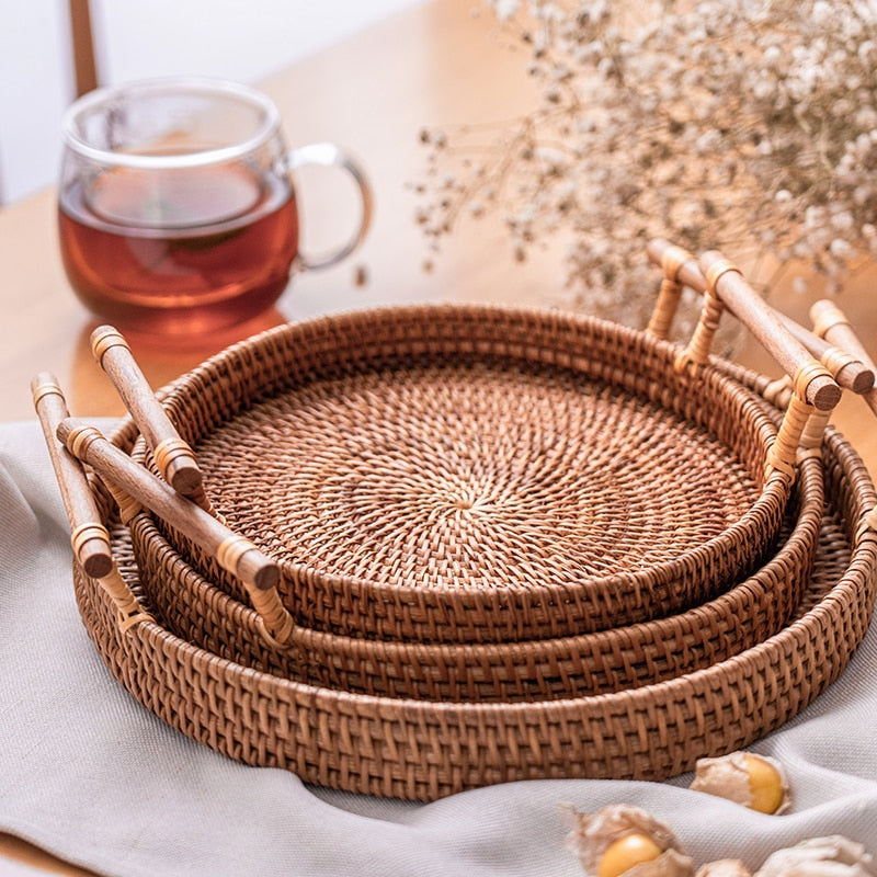 Handmade woven straw storage tray with wooden handle
